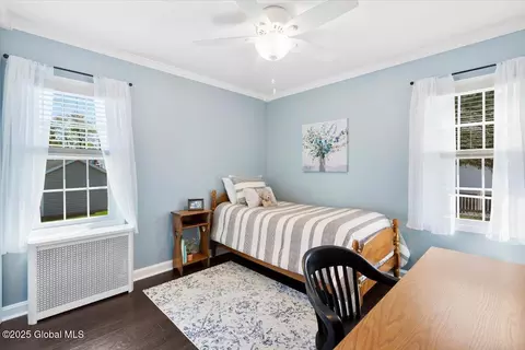 1049 Eugene Dr, Schenectady, NY 12303 photo 16