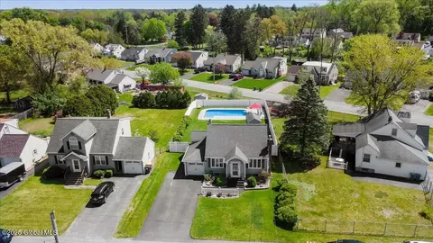 1049 Eugene Dr, Schenectady, NY 12303 photo 40