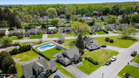 1049 Eugene Dr, Schenectady, NY 12303 photo 39