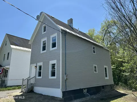 802 Davis Ter, Schenectady, NY 12303 photo 29