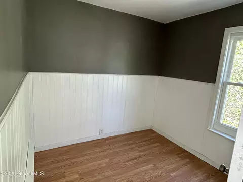 802 Davis Ter, Schenectady, NY 12303 photo 9