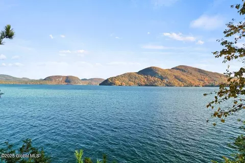 125 N Friends Point N Dr, Hague, NY 12836