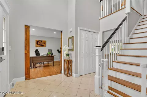 Entry Way - 118 Appleton Rd, Rexford, NY 12148 photo 2 of 6
