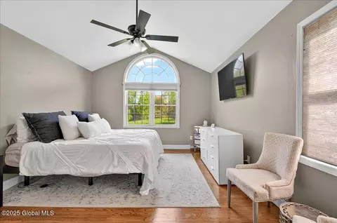 Bedroom - 118 Appleton Rd, Rexford, NY 12148 photo 2 of 13