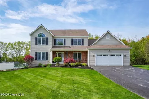 118 Appleton Rd, Rexford, NY 12148