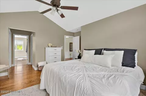 Bedroom - 118 Appleton Rd, Rexford, NY 12148 photo 3 of 13