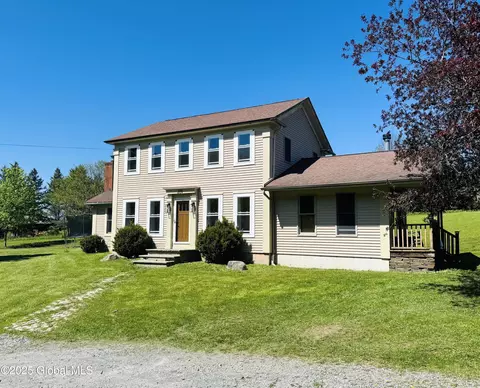 209 Engle Rd, Schoharie, NY 12157