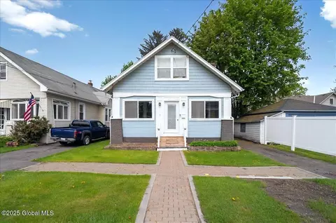 1 Rankin Ave, Troy, NY 12180