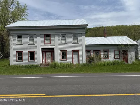 3306 Route 145, Preston Hollow, NY 12469