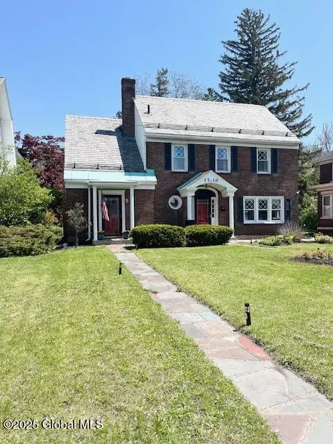 1710 Guilderland Ave, Schenectady, NY 12306