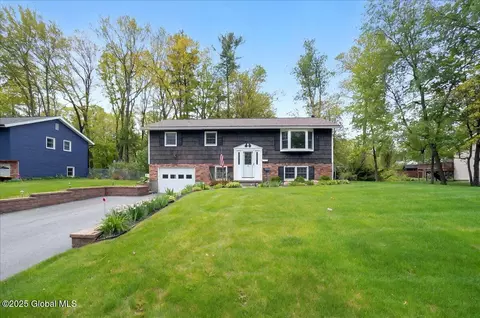 44 Fredericks Rd, Glenville, NY 12302 photo 45