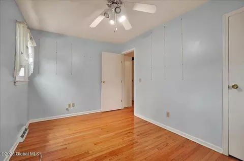 44 Fredericks Rd, Glenville, NY 12302 photo 22
