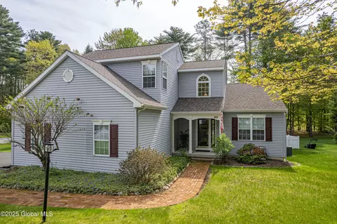 63 Kettles Way, Queensbury, NY 12804
