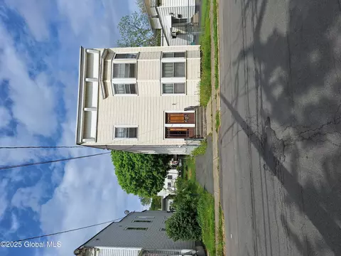 203 Congress St, Cohoes, NY 12047
