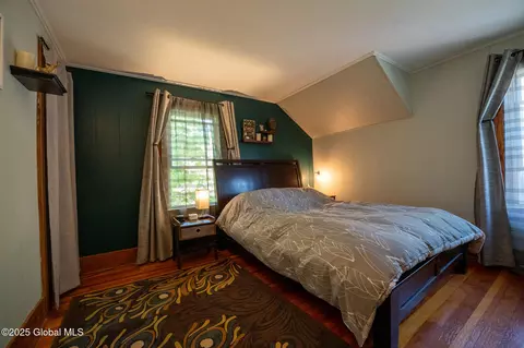 Bedroom - 8 Pineridge Pl, Delmar, NY 12054 photo 1 of 3