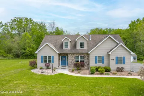 779 Waite Rd, Clifton Park, NY 12065