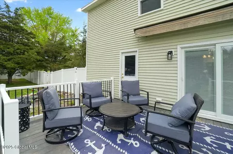 Exterior - 678 Riverview Rd, Rexford, NY 12148 photo 7 of 11