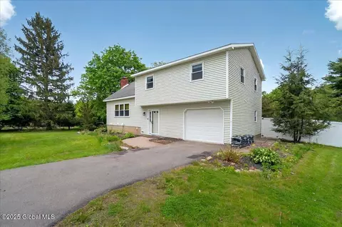Exterior - 678 Riverview Rd, Rexford, NY 12148 photo 10 of 11