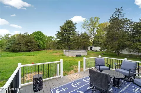Exterior - 678 Riverview Rd, Rexford, NY 12148 photo 8 of 11
