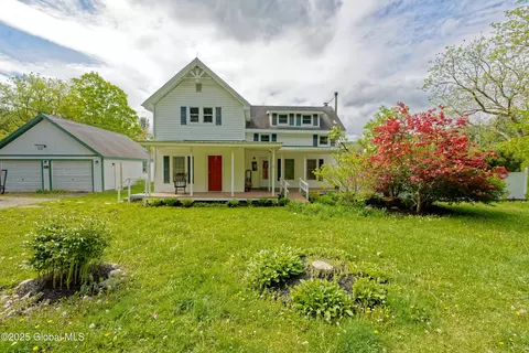 53 Baertschi Rd, Hoosick Falls, NY 12090