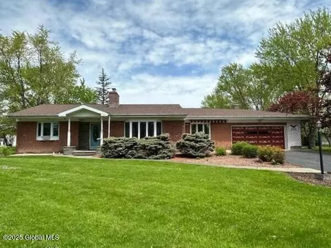 268 Waldenmaier Rd, Feura Bush, NY 12067