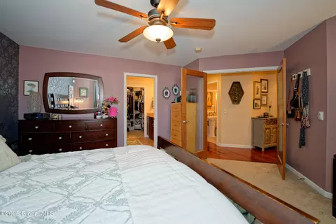 79 3rd St, Troy, NY 12180 photo 17