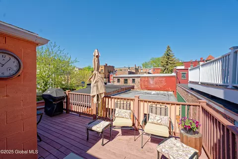 79 3rd St, Troy, NY 12180 photo 27