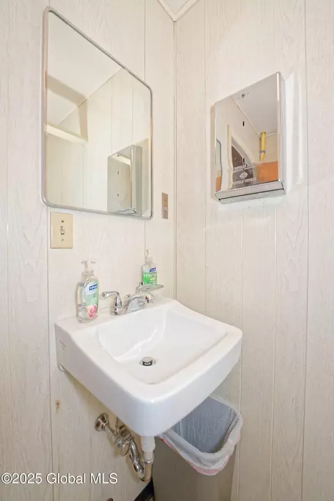 79 3rd St, Troy, NY 12180 photo 40