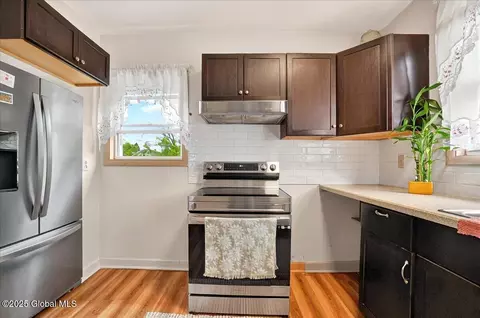 1576 State St, Schenectady, NY 12304 photo 25