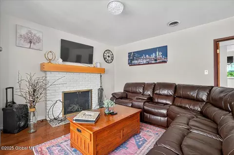 1576 State St, Schenectady, NY 12304 photo 22