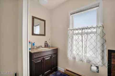 1576 State St, Schenectady, NY 12304 photo 36