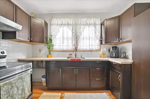 1576 State St, Schenectady, NY 12304 photo 27