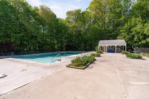 24 Chestnut Rd, Delmar, NY 12054 photo 34