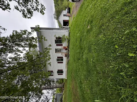 503 N Main St, Gloversville, NY 12078