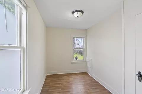 Bedroom - 892 Maplewood Ave, Schenectady, NY 12303 photo 1 of 3