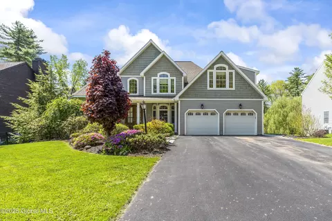 147 Jordan Blvd, Delmar, NY 12054