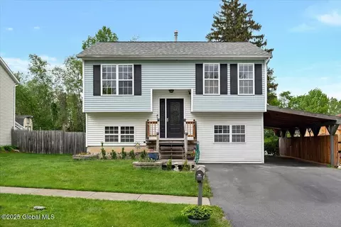 16 Morgans Run, Schuylerville, NY 12871
