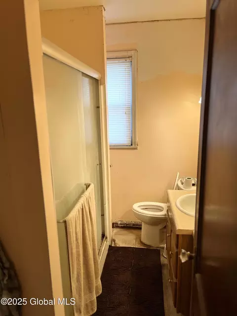 1554 Hawthorne St, Schenectady, NY 12303 photo 11