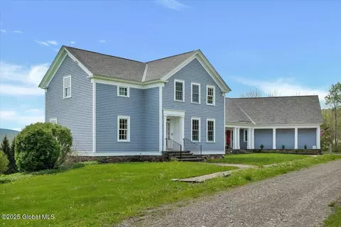 156 Saddle Brook Ct, Cooperstown, NY 13326
