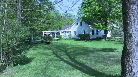 116 Dennie Rd, Mayfield, NY 12117