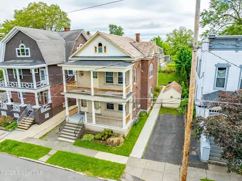 44 Younglove Ave, Cohoes, NY 12047