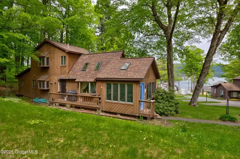 38 Island View Loop, Bolton, NY 12814