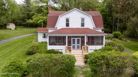 2342 Reno Rd, Castleton On Hudson, NY 12033