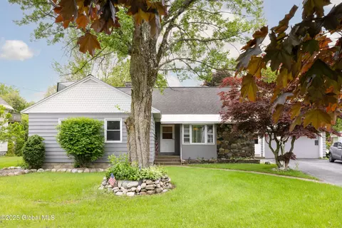 184 Main St, South Glens Falls, NY 12803