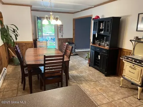 Dining - 75 Stark Rd, Corinth, NY 12822 photo 2 of 3