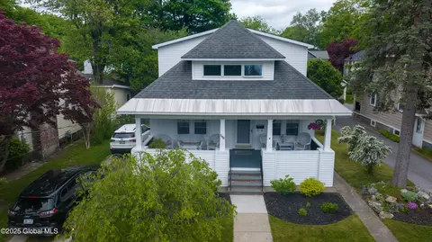 156 East Ave, Saratoga Springs, NY 12866