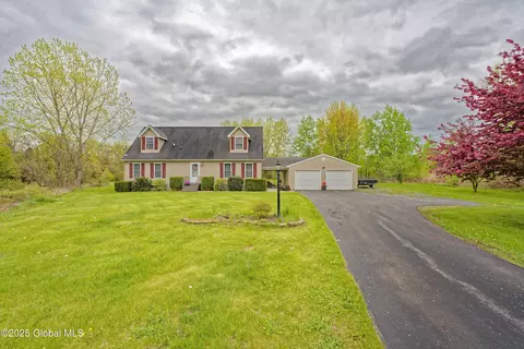 316 Ny-146, Halfmoon, NY 12065
