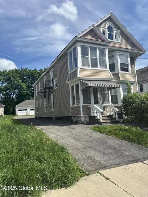1664 Avenue A, Schenectady, NY 12308