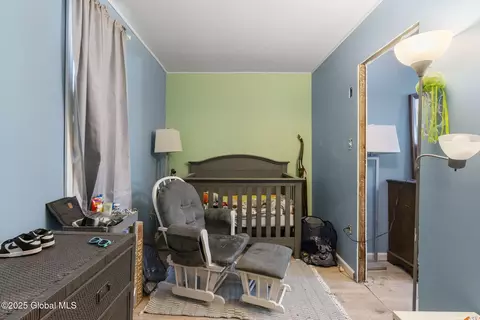 Bedroom - 797 Eastern Ave, Schenectady, NY 12308 photo 2 of 4