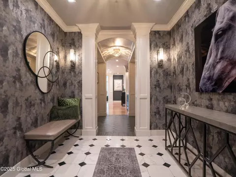 38 High Rock Ave #4D, Saratoga Springs, NY 12866